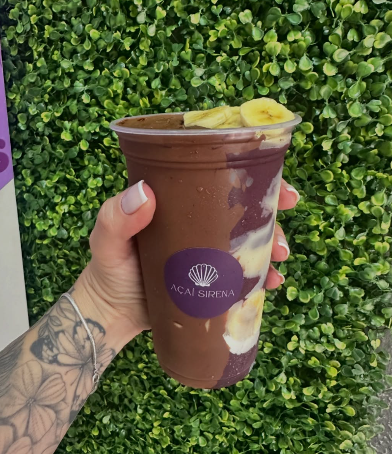 Copo de açaí com banana