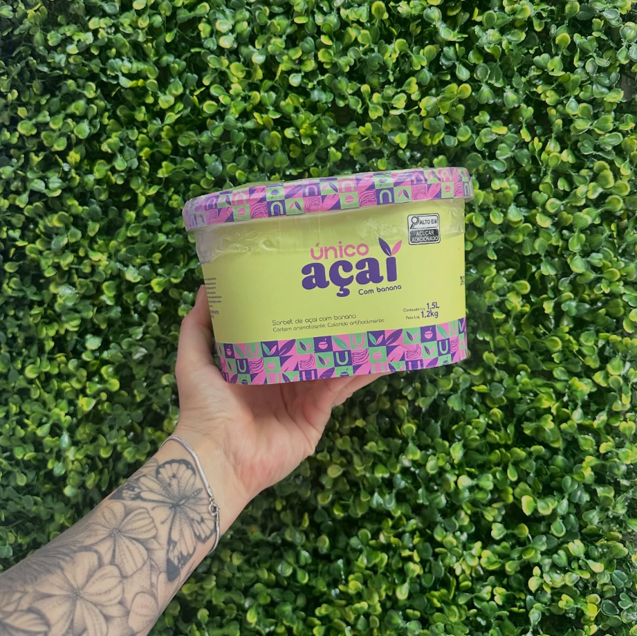 Pote de açaí com banana